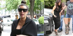 Sepatu Lonceng Kim Kardashian Ini Siap Membelenggu Siapapun
