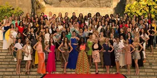 Serunya Pemotretan Kontestan Miss World di Red Carpet Bali
