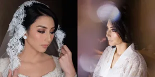 Sesaat Sebelum Tyas Mirasih Menikah, Cantik Berbalut Busana Putih