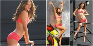 Sesi Seksi Alessandra Ambrosio Victoria Secret di Miami