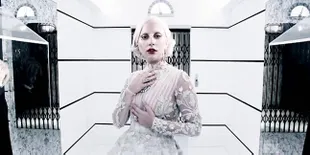 Stylish-Mematikan, Aksi Lady Gaga dan 4 Anaknya Yang Haus Darah