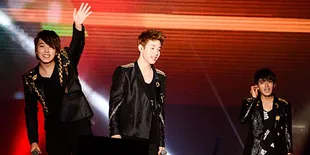 Super Junior M Tampil di Supar Asia Showcase Malaysia 2012