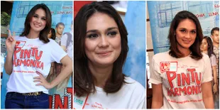 Sutradara Cantik Luna Maya Siap Rilis PINTU HARMONIKA