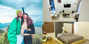 Tak Lagi Tinggal di Kontrakan, 8 Potret Rumah Baru Pasangan Sesama Jenis Chika Kinsky dan Yumi Kwandy - Estetik dan Cozy Banget