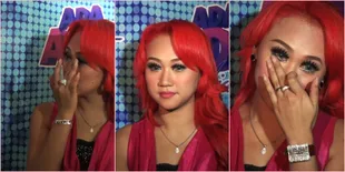 Tangis Yenny Anggraeny Saat Bersumpah Tak Rekayasa Penculikan