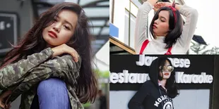 Ulfi Damayanti, Anak Elly Sugigi Yang Manis dan Stylish