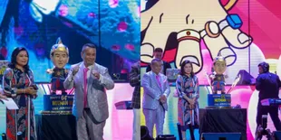 Undang Seribu Anak Yatim dan Difabel, Ini 8 Potret Ultah Hotman Paris ke-64 yang Jadi Sorotan - Habiskan Uang Hingga 1 Miliar Rupiah