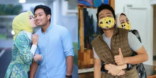 Ungkap Kerinduan, 10 Potret Kenangan Atalia Praratya Bareng Eril  - Momen Manis yang Nggak Akan Pernah Dilupakan