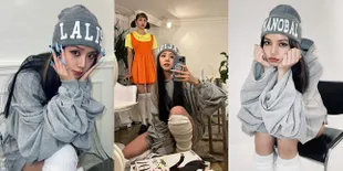 Unnie Paling Suportif, Intip 10 Potret Jisoo BLACKPINK Cosplay Jadi Lisa Saat Rayakan Halloween - Perhatikan Detail Termasuk Tahi Lalat di Wajah
