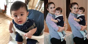 Usia 6 Bulan, Raphael Moeis Putra Sandra Dewi Makin Menggemaskan!