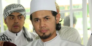 Ustad Guntur Bumi Resmikan Pondok Pesantren Asshidiqiyah 7