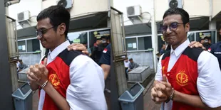 Vadel Badjideh Tetap Ngaji & Dance di Tahanan, Nangis Belum Bisa Beli Kucing