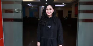 Wajah Terekam Jelas, Denise Chariesta Sebar Ciri-Ciri Maling di Rumahnya