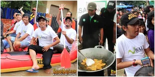Wali Naik Perahu Kunjungi Korban Banjir