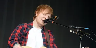 Maafkan Ellie Goulding, Ed Menebar Banyak Cinta di Album X!