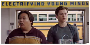 Yuk Intip 7 Potret Tom Holland Yang Jadi Pemeran Utama di Film 'SPIDERMAN NO WAY HOME' Dan 'UNCHARTED'