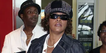 Whitney Houston Pamer Sembilan Lagu