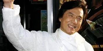 Jackie Chan Sumbangkan Seluruh Hartanya
