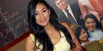 Happy Salma Prihatin Jarangnya Peminat Sastra