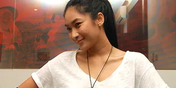 Happy Salma: Seniman Hanya Dijadikan Alat