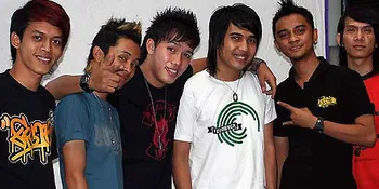 Album Kedua, Repvblik Banyak Berubah