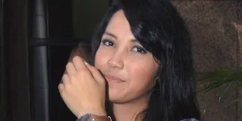 Dinda Kanyadewi Dibaweli Mama