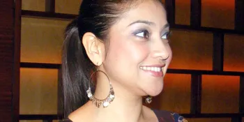 Sarah Azhari Rilis Abum Bulan Depan