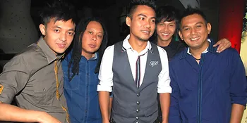 Puluhan Anak Terjepit di Konser Naff