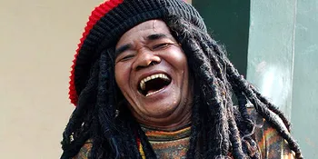 Mbah Surip Bakal Disemayamkan di Aula Rendra