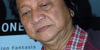 W.S Rendra Meninggal Setelah Dipijit