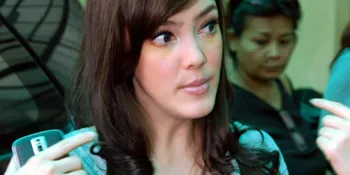 Ditanya Eno, Cathy Sharon Grogi