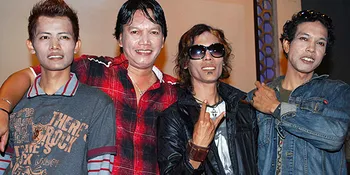 Q Band Lansir Debut Tertunda