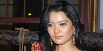 Marcella Zalianty Sedot Energi Positif di Teater