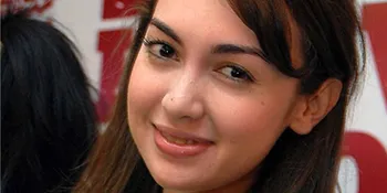 Rianti Cartwright Maknai 17-an Dengan Apresiasi