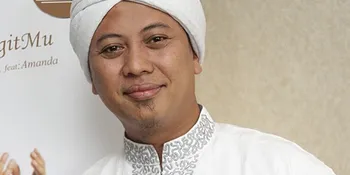 Opick Rilis 'DI BAWAH LANGITMU' Jelang Idul Adha