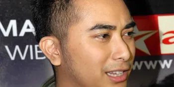 DJ Winky, Kaki Robek Saat Aksi Surfing