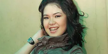 Tina Toon Makin Peduli Sesama