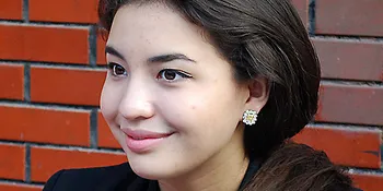 Apresiasi Wartawan, Manohara Adakan Buka Bersama