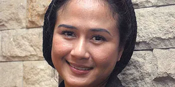 Ria Irawan Pilih Makanan Rendah Kalori