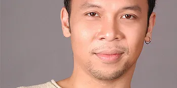 Ren Tobing Hadirkan Pop Fresh Nan Simpel