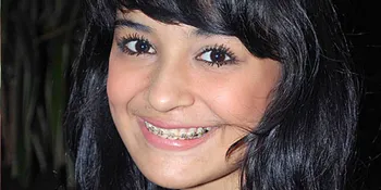 Shireen Sungkar, Shalat Ied Tanpa Adly dan Zaskia