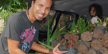 Ipang BIP Doyan Ngurus Tanaman