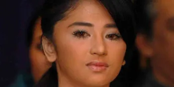 Dicerai Aldi Taher, Dewi Persik Malu Sama Keluarga