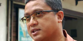 Dede Yusuf Jenguk Danny Setiawan di Lapas