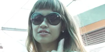 Perceraian Pinkan - Shandy Diiklankan di Koran