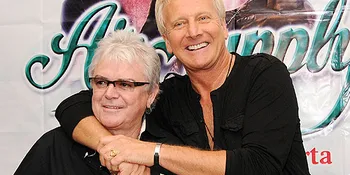 Manggung Lagi di Jakarta, Air Supply Tembus MURI