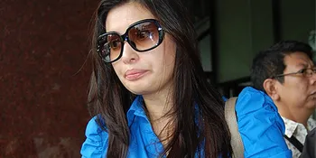 Resmi Cerai, Nadia Ngaku Masih Cinta Adjie