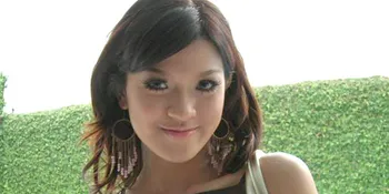 Delia Ecoutez Pasrah Soal Pembajakan