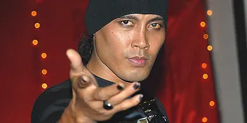 Galang Dana Gempa, Krishnaji Demo Maut