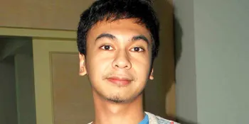 Raditya Dika, Lebih Fight Karena Lagu Chrisye